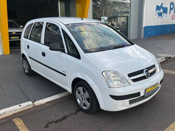 CHEVROLET MERIVA 1.8 MPFI JOY 8V FLEX 4P MANUAL CHEVROLET MERIVA 1.8 MPFI JOY 8V FLEX 4P MANUAL